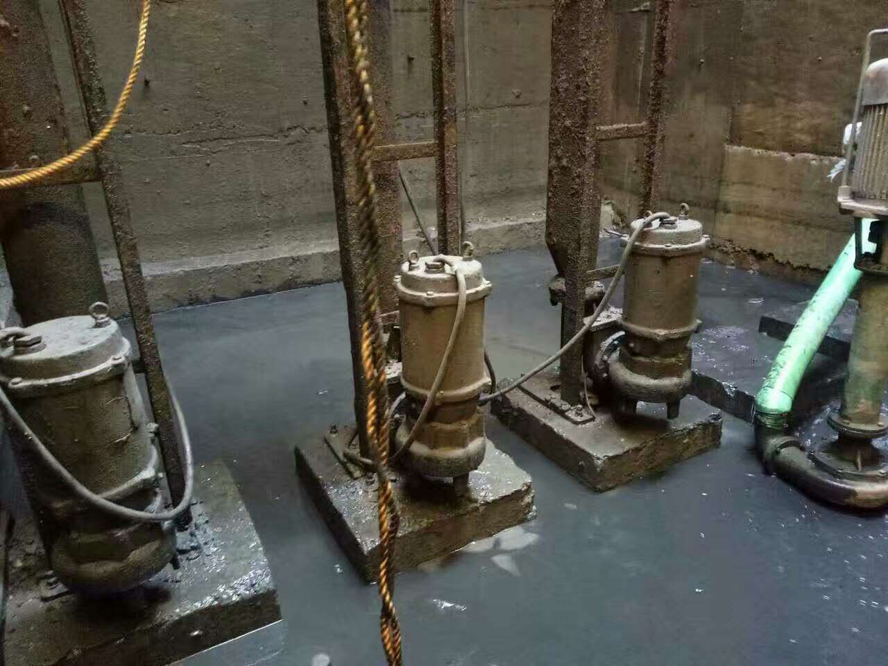 海盐污水池清理